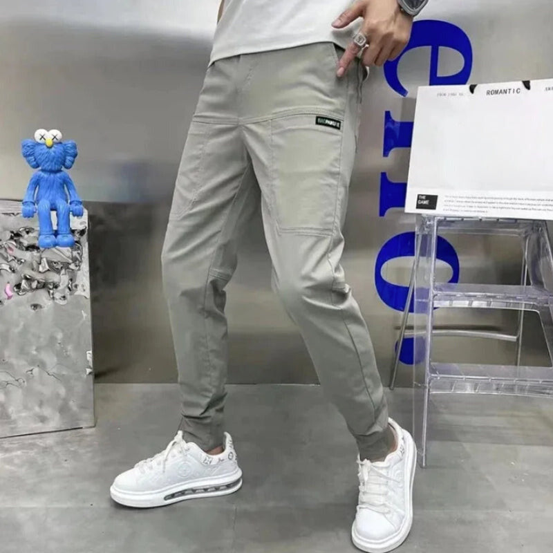 Comfortable cargo trousers with large storage capacity - LAST UNITS